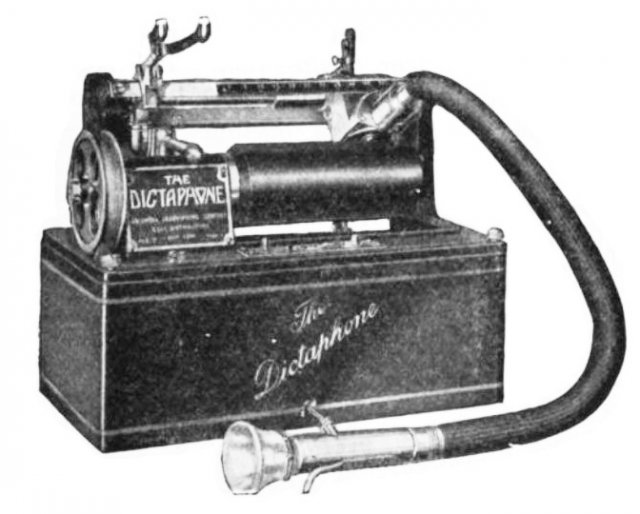 Dictaphone_cylinder_machine.jpg