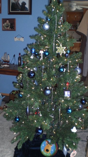 christmastree.jpg
