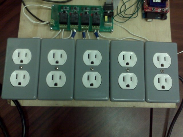 outlets.jpg