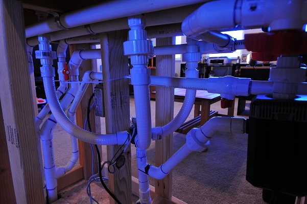 plumbingtank1.JPG plumbingtank1.JPG