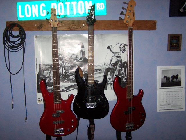 guitars1.jpg
