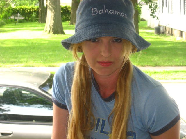 033.JPG