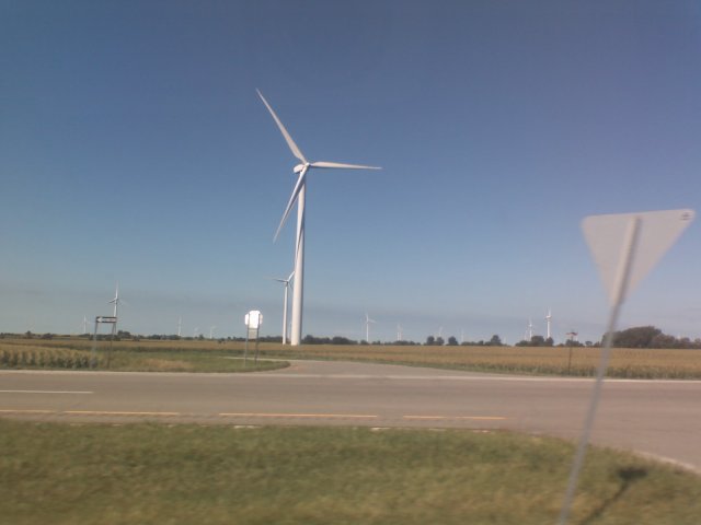 0810080925.jpg 0810080925.jpg