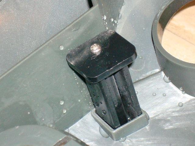 09 - underside of handle.JPG