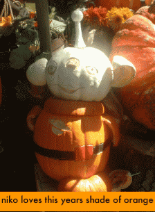 DisneyPumpkinAlien-1.gif
