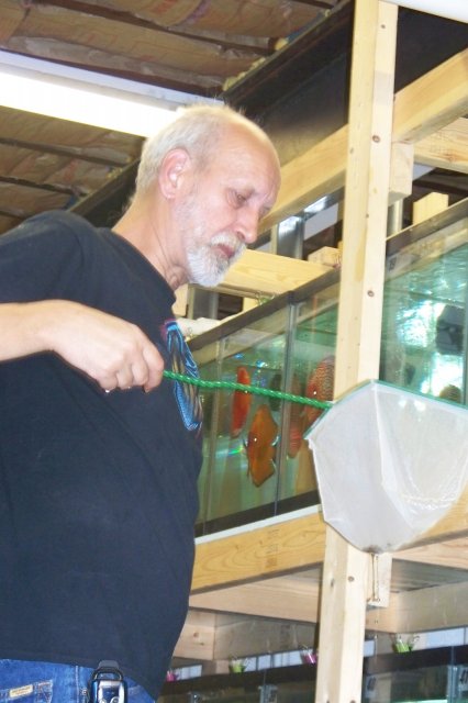Hans hard at work 009.jpg