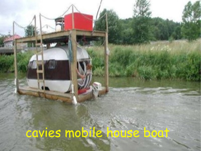 redneck_houseboat-1.jpg
