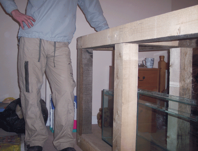 Height-of-stand.gif Height-of-stand.gif