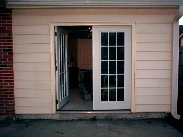 froutside2.JPG