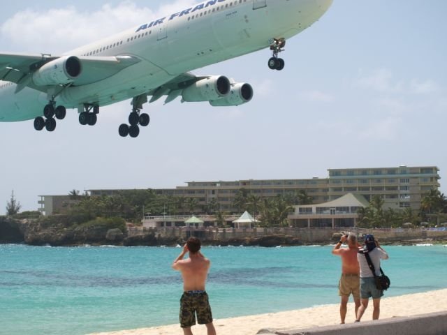 plane-1.jpg