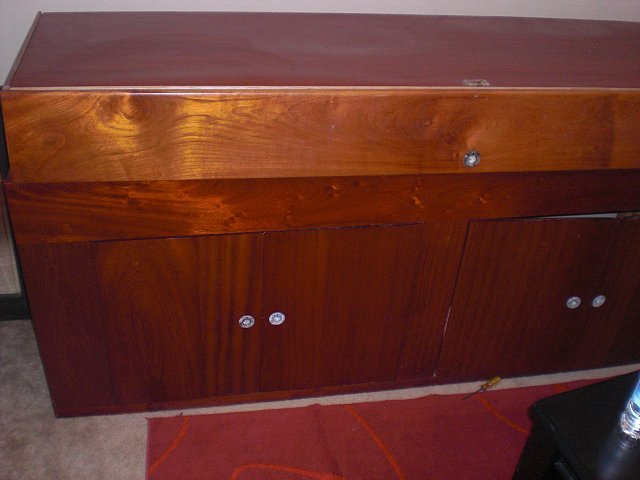 stand2.JPG