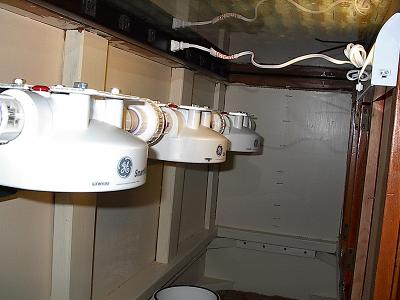 200 Gallon Aquarium 040 AC.JPG