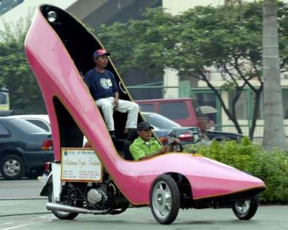 shoe2_111104.jpg shoe2_111104.jpg