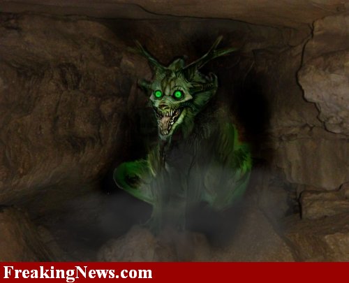 Cave-Creature--15172.jpg