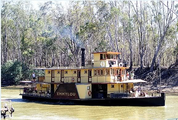oldsteamersmall.jpg