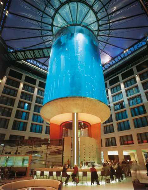 berlin-worlds-largest-aquarium.jpg